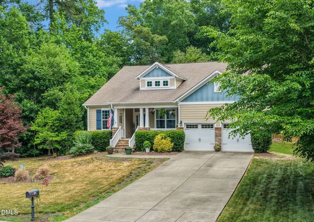 624 E Hatterleigh Avenue, Hillsborough, NC 27278