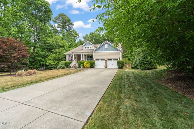 624 E Hatterleigh Avenue, Hillsborough, NC 27278