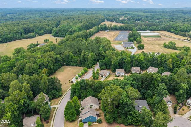 624 E Hatterleigh Avenue, Hillsborough, NC 27278