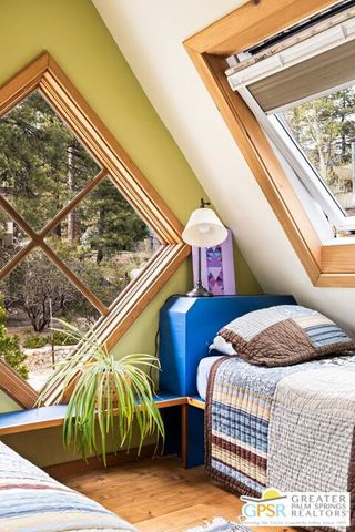 54700 Pine Crest Avenue, Idyllwild, CA 92549