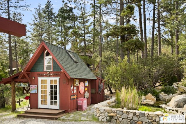 54700 Pine Crest Avenue, Idyllwild, CA 92549
