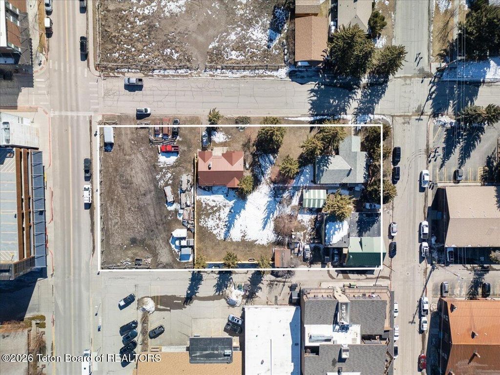165 S MILLWARD Street, Jackson, WY 83001 photo 7