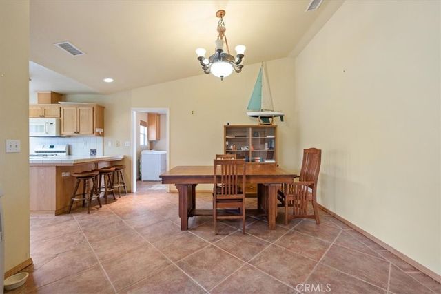 3151 Parkhill, Santa Margarita, CA 93453
