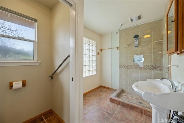 3151 Parkhill, Santa Margarita, CA 93453