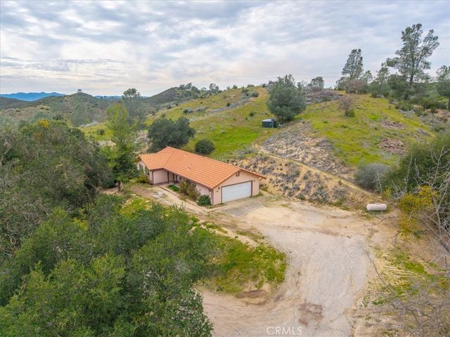 3151 Parkhill, Santa Margarita, CA 93453