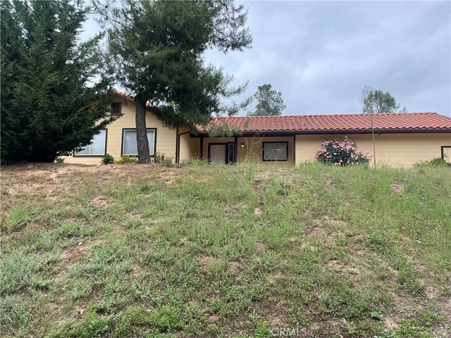 3151 Parkhill, Santa Margarita, CA 93453