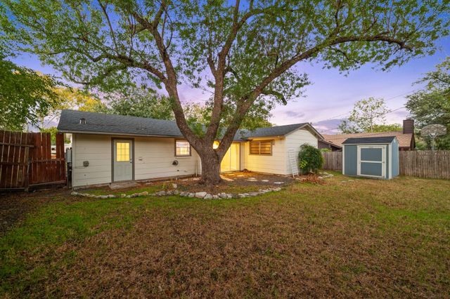 1009 Alden DR, Austin, TX 78758