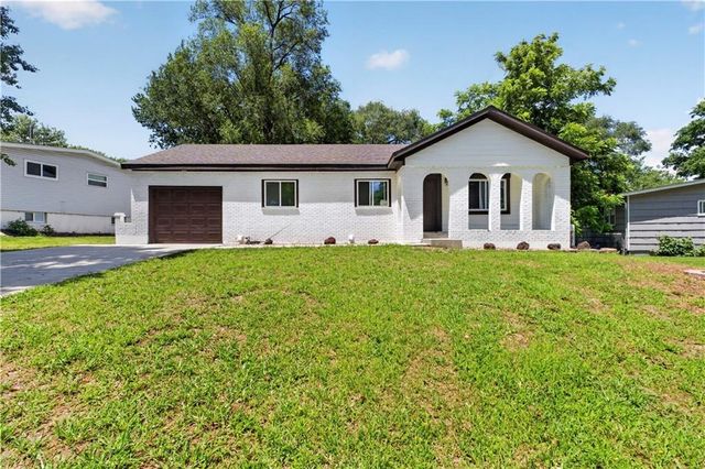 8206 Ohio Avenue, Kansas City, KS 66112