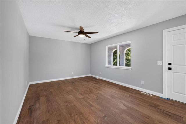 8206 Ohio Avenue, Kansas City, KS 66112