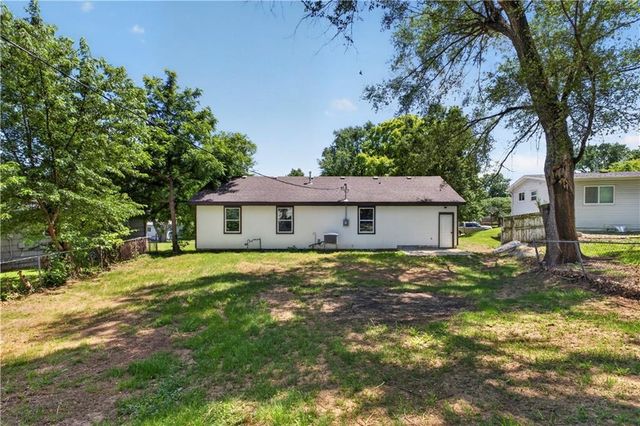 8206 Ohio Avenue, Kansas City, KS 66112