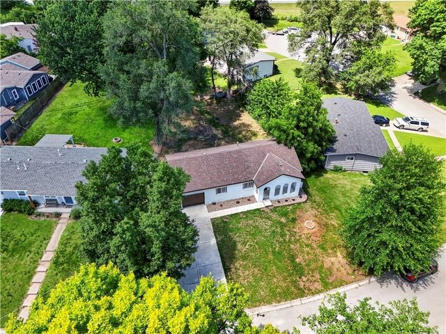8206 Ohio Avenue, Kansas City, KS 66112