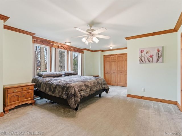 4009 Dabish Drive, Lake Orion Village, MI 48362