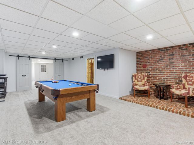 4009 Dabish Drive, Lake Orion Village, MI 48362