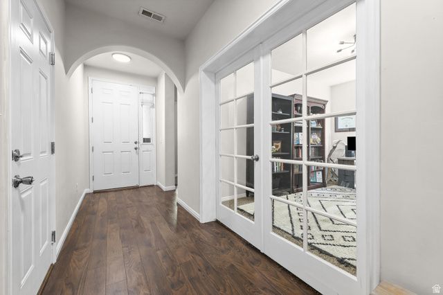 1077 N BELLINGHAM CT, North Salt Lake, UT 84054