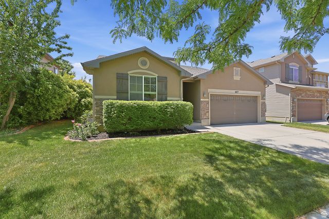1077 N BELLINGHAM CT, North Salt Lake, UT 84054