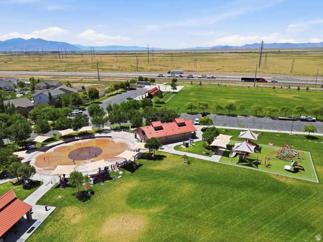 1077 N BELLINGHAM CT, North Salt Lake, UT 84054