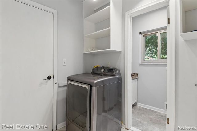 23944 Fordson Drive, Dearborn, MI 48124