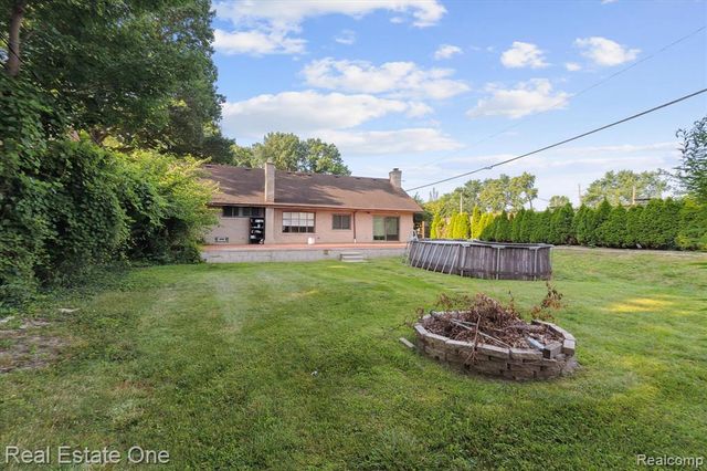 23944 Fordson Drive, Dearborn, MI 48124