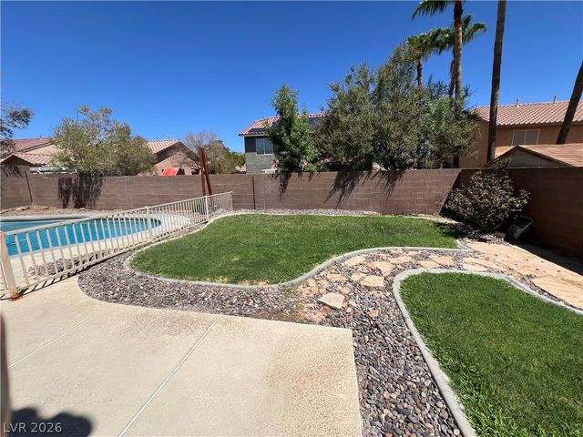 196 Golden Crown Avenue, Henderson, NV 89002