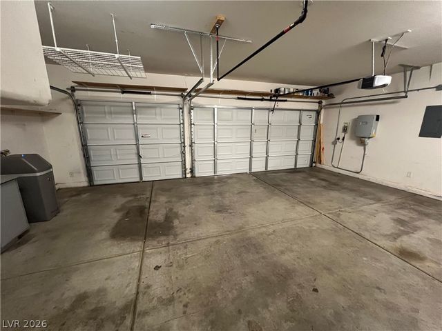 196 Golden Crown Avenue, Henderson, NV 89002