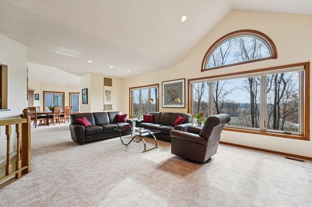 2701 Ashley Terrace, New Brighton, MN 55112