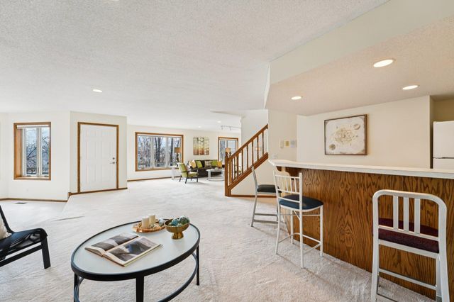 2701 Ashley Terrace, New Brighton, MN 55112