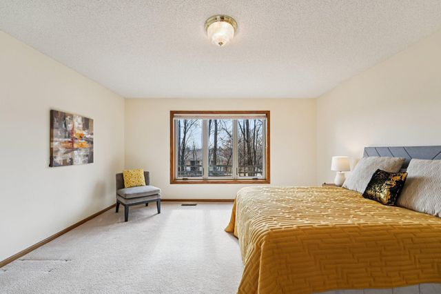 2701 Ashley Terrace, New Brighton, MN 55112