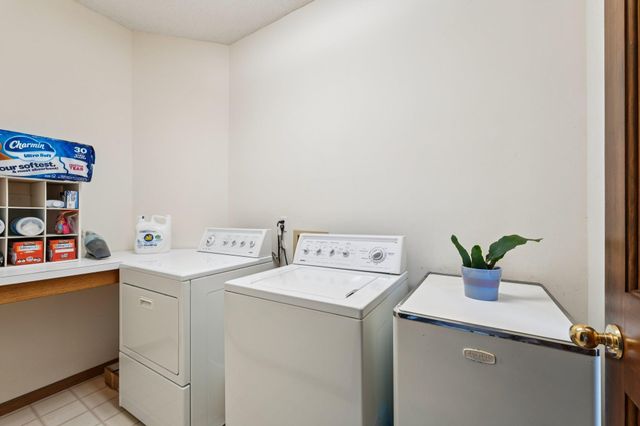 2701 Ashley Terrace, New Brighton, MN 55112