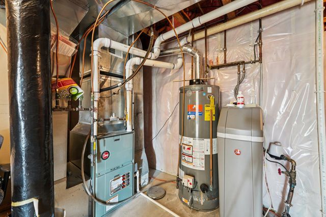 2701 Ashley Terrace, New Brighton, MN 55112