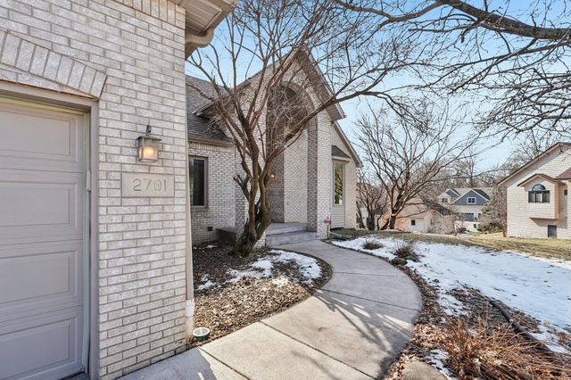 2701 Ashley Terrace, New Brighton, MN 55112