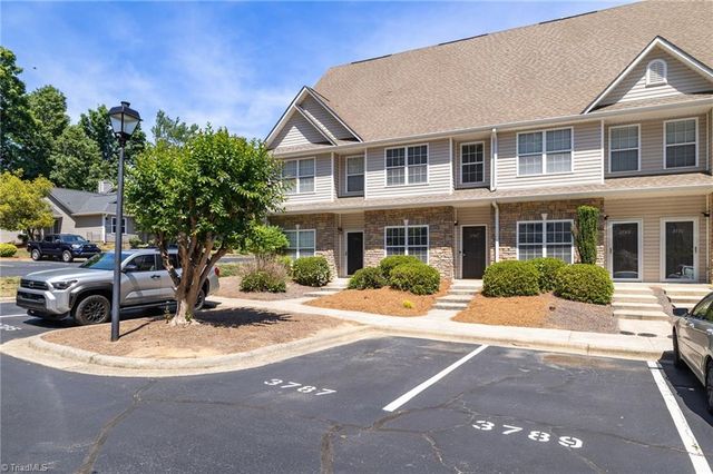 3787 Wayfarer Drive, Greensboro, NC 27410