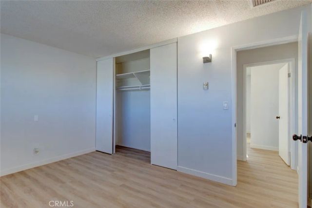 6998 Lennox Avenue, Yucca Valley, CA 92284