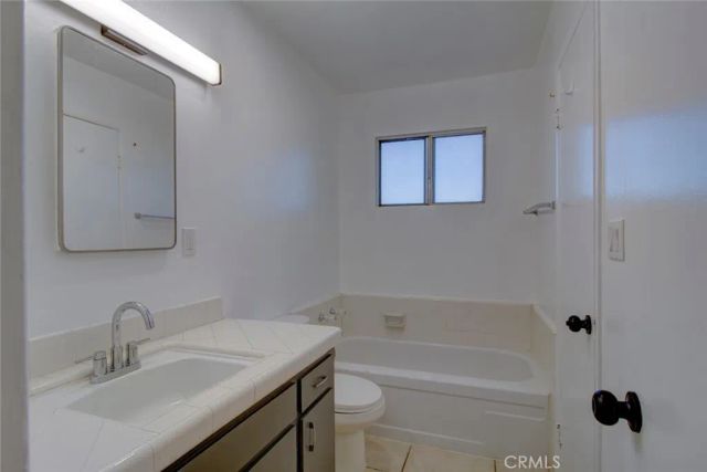 6998 Lennox Avenue, Yucca Valley, CA 92284