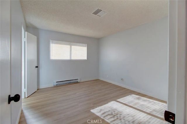 6998 Lennox Avenue, Yucca Valley, CA 92284