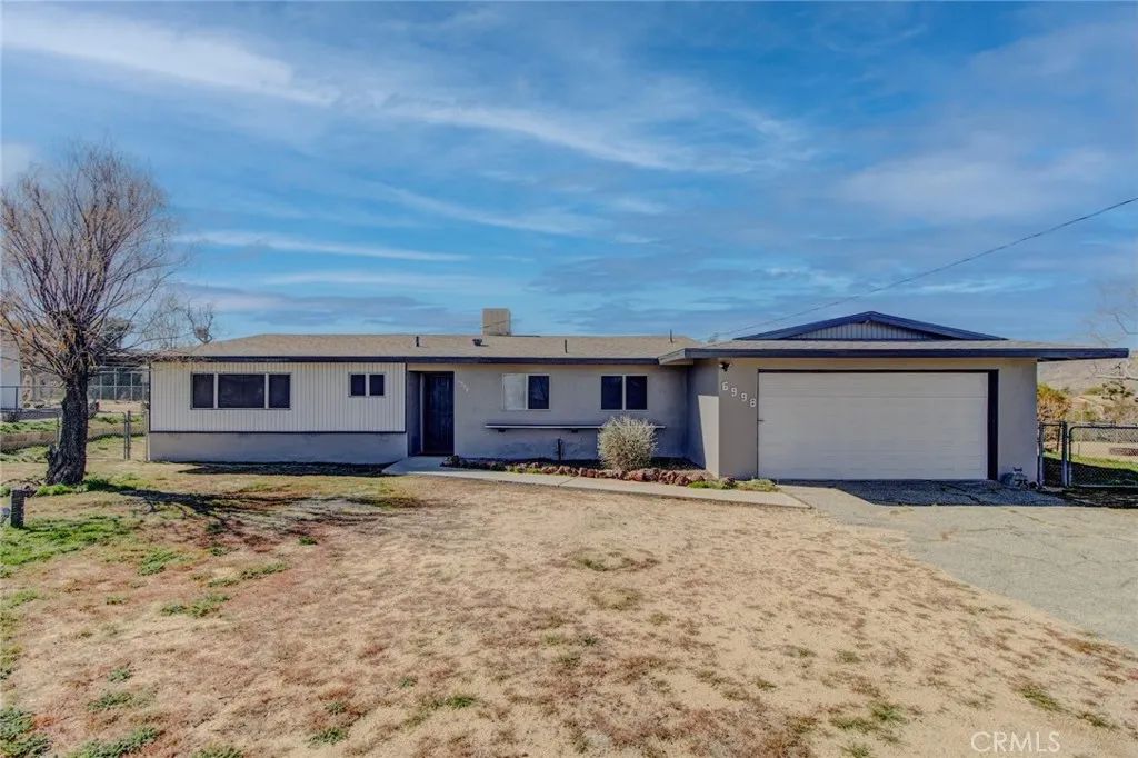 6998 Lennox Avenue, Yucca Valley, CA 92284