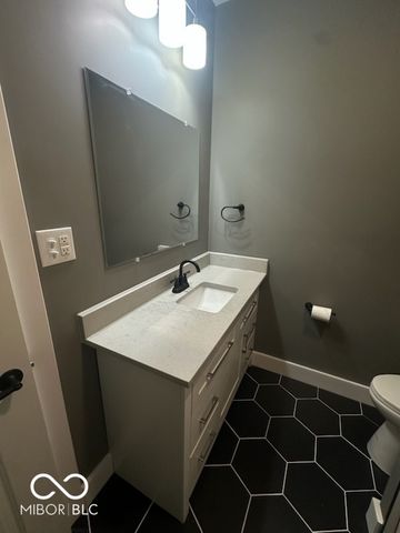 4435 Winthrop Avenue, Indianapolis, IN 46205