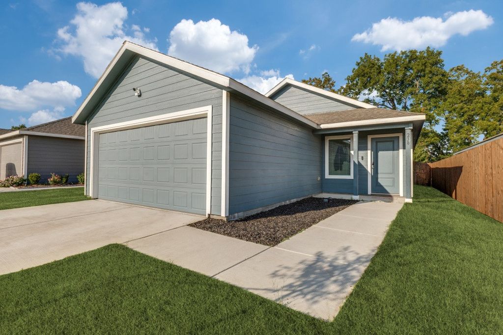 238 Willow Way, Wilmer, TX 75172