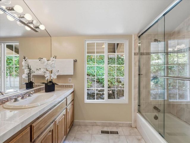 624 Oakridge Drive, Los Altos, CA 94024
