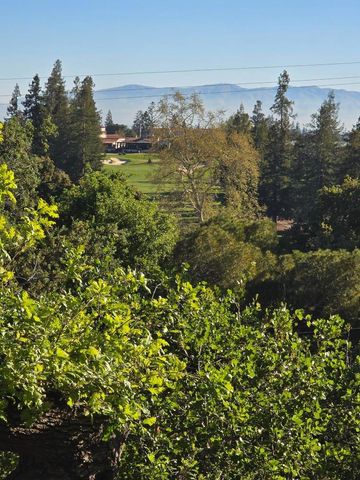 624 Oakridge Drive, Los Altos, CA 94024