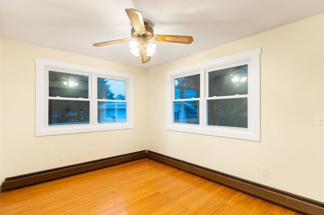 5 Wampanoag Dr, Fairhaven, MA 02719