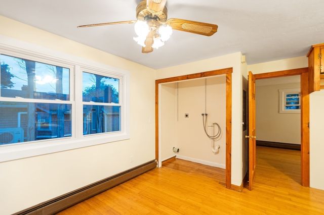 5 Wampanoag Dr, Fairhaven, MA 02719