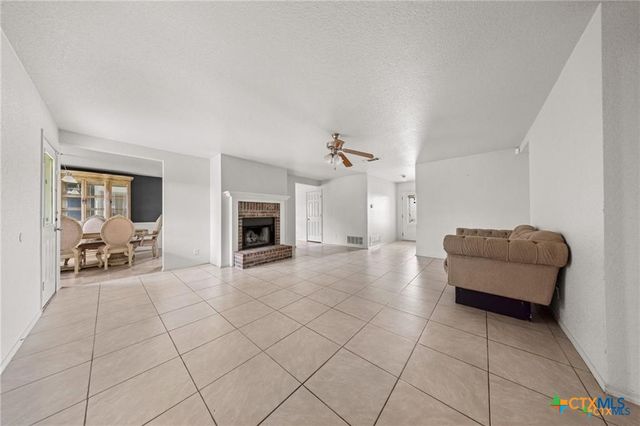 3810 John Haedge Drive, Killeen, TX 76549