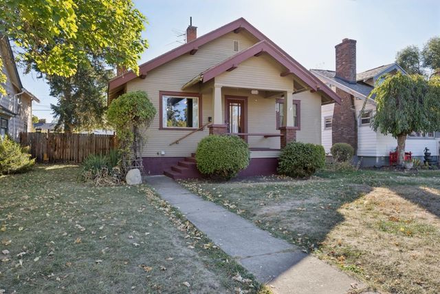 1117 W Carlisle Ave, Spokane, WA 99205 property photo