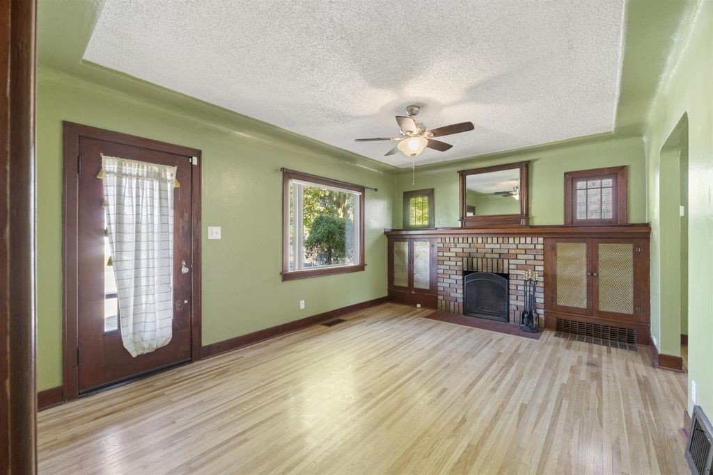 1117 W Carlisle Ave, Spokane, WA 99205 photo 4
