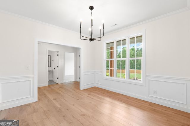 498 Martin Mill Road, Moreland, GA 30259