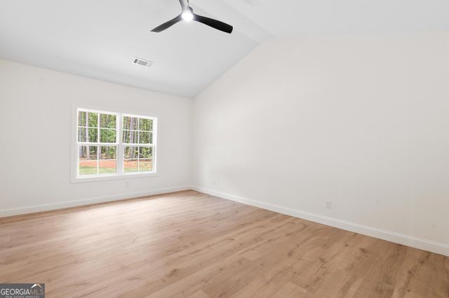 498 Martin Mill Road, Moreland, GA 30259