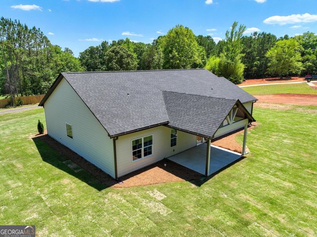 498 Martin Mill Road, Moreland, GA 30259