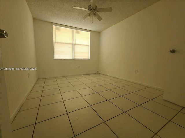 1750 NW 55th Ave 103, Lauderhill, FL 33313