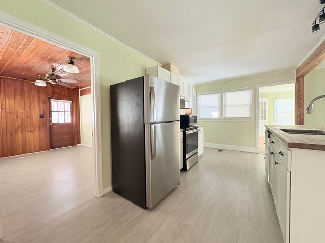 3022 Livingston Road, Tallahassee, FL 32303