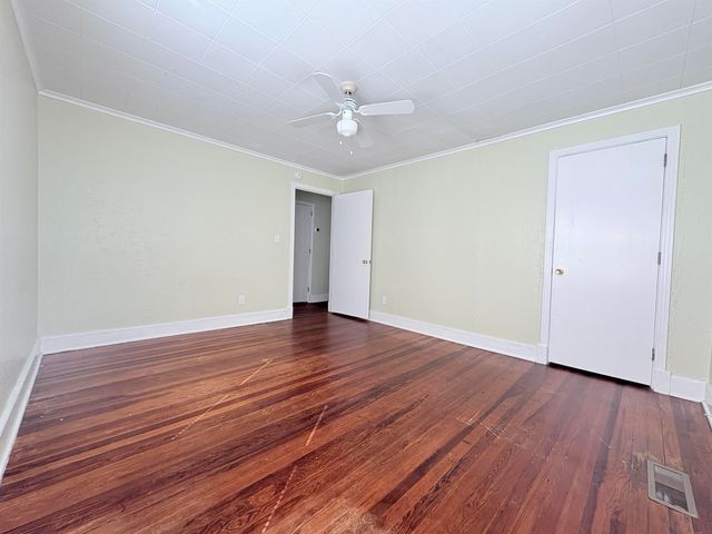 3022 Livingston Road, Tallahassee, FL 32303